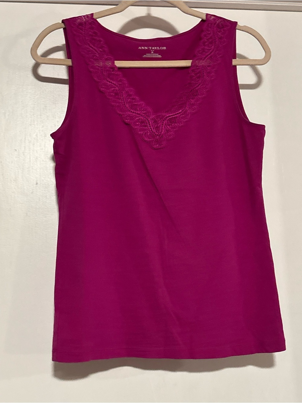 Ann Taylor Magenta Lace-Trim Sleeveless Tank